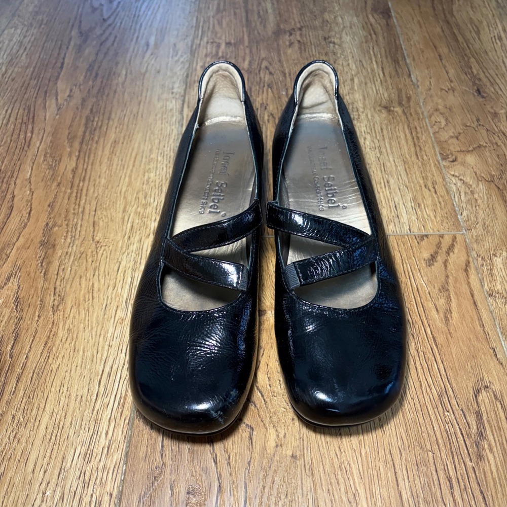 Josef Seibel Black Patent Leather Crisscross Mary Jane Wedge Shoes US 7.5 /EU 38